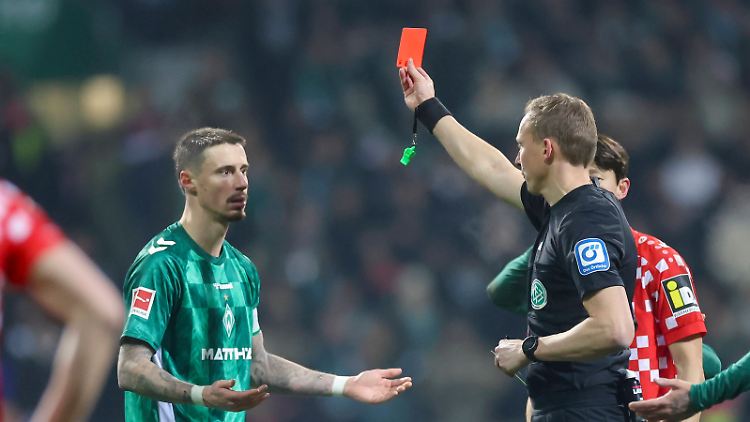 Friedl kassierte als Kapitän Gelb-Rot in der Nachspielzeit. 