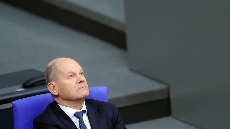 "Der einzige Kanzler, der in den letzten 20 Jahren schärfere Regeln in der Asylpolitik durchgesetzt hat, heißt Olaf Scholz", sagt Scholz. 