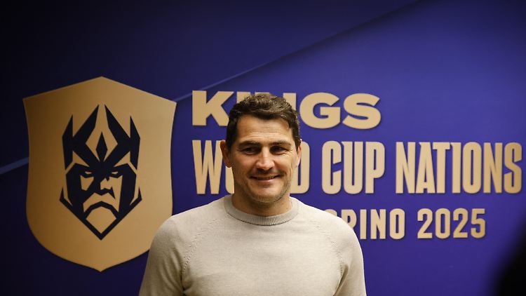 Von 2016 bis 2021 war Casillas mit der Sportjournalistin Sara Carbonero verheiratet.