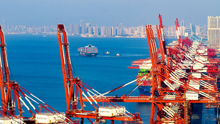 Auf Exporte aus China in die USA liegt fortan ein Zoll von zehn Prozent. 