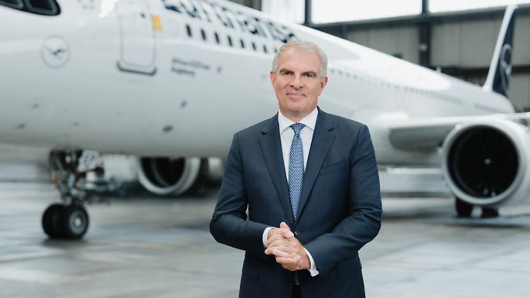 Am einzelnen Reisenden verdient die Lufthansa Angaben ihres Chefs zufolge im Schnitt nur sieben Euro, der Rest des Ticketpreises gehe an den Staat.