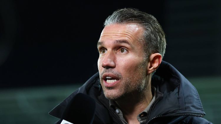Robin van Persie konnte kaum glauben, was da passiert war.