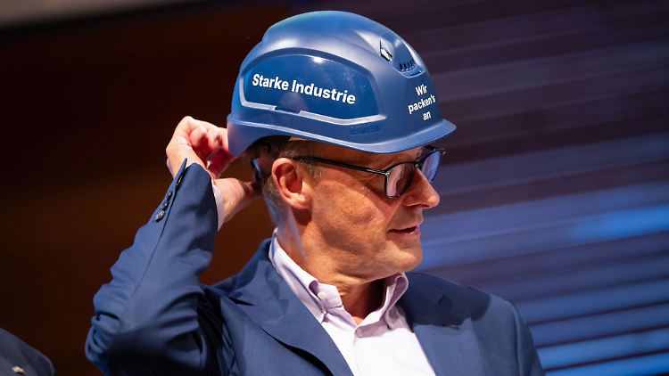Hoffnungsträger: Zwei Drittel der Unternehmen erwarteten von Merz "positive Impulse".