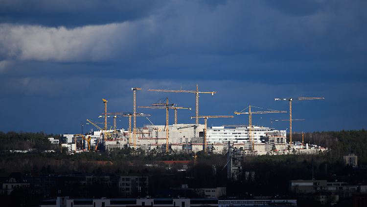 Infineon baut in Dresden ein neues Werk.