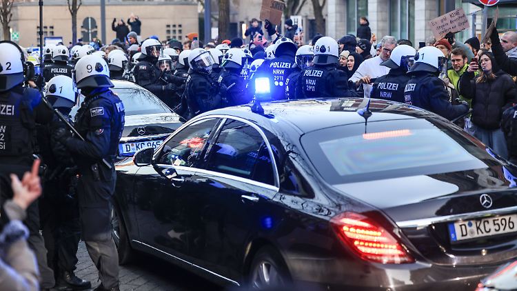 Die Polizei hatte allerhand zu tun.