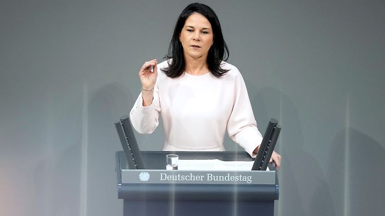 Eine Vertreibung der Palästinenser würde nur zu neuem Leid und Hass führen, kritisierte Außenministerin Baerbock.