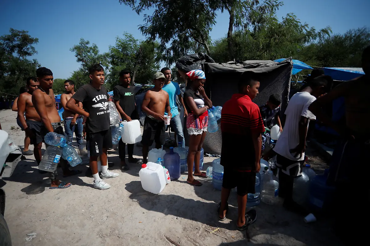 2023-07-06T101019Z-994328996-RC2JM1A7N78N-RTRMADP-3-USA-IMMIGRATION-ASYLUM-BORDER