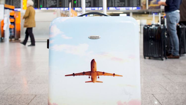 Nicht lustig: Bei einem "Bombenscherz" hebt das Flugzeug womöglich ohne einen ab.
