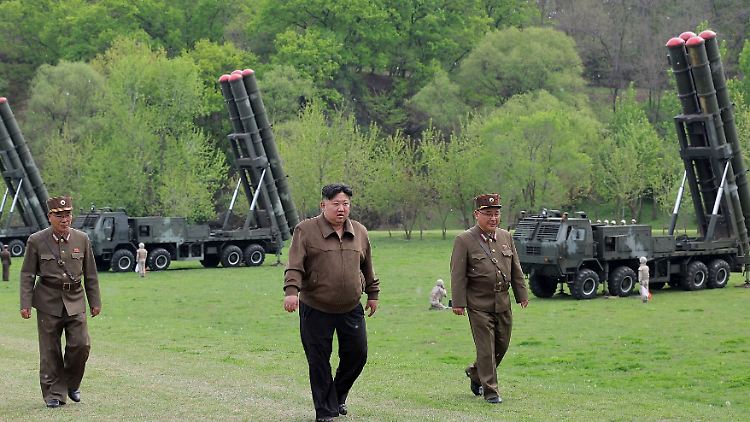 Nordkorea zieht aus dem Einsatz seiner Raketen durch die russische Armee Rückschlüsse für deren Entwicklung. 