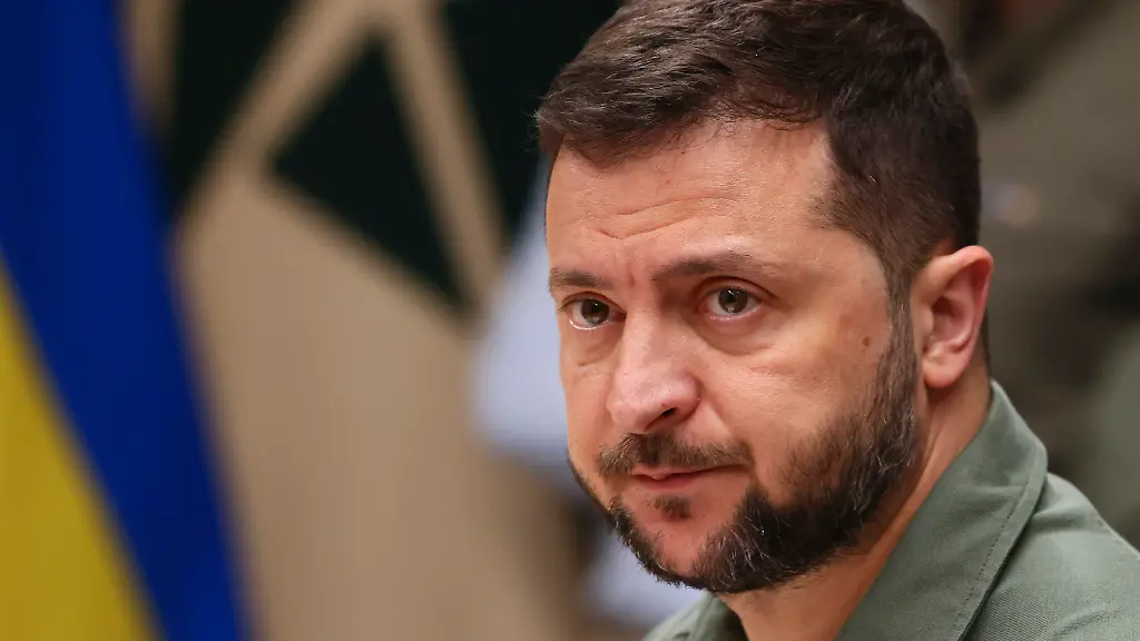 99273f065295c8577680be721071ff24