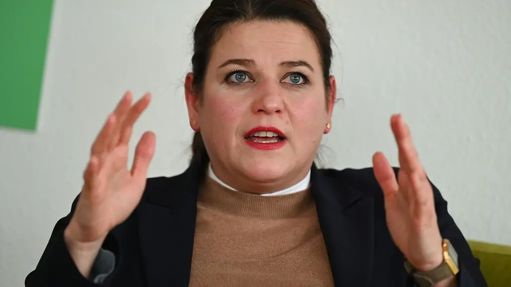 Susanne-Wingertszahn-Vorsitzende-des-DGB-Rheinland-Pfalz-Saarland