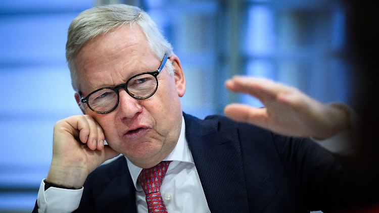 "Die Regelwut des Staates ist aus dem Ruder gelaufen", sagt Normenkontrollratschef Lutz Goebel.