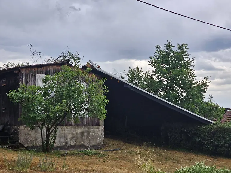 ec08d91bae984fe20a29756c046b7bb6