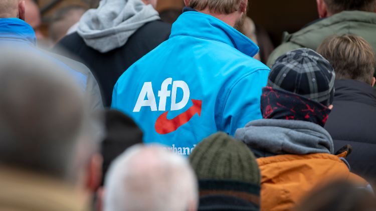 Die Polizei vermutet, dass die Angreifer vorher auf der AfD-Veranstaltung waren. (Archivbild)