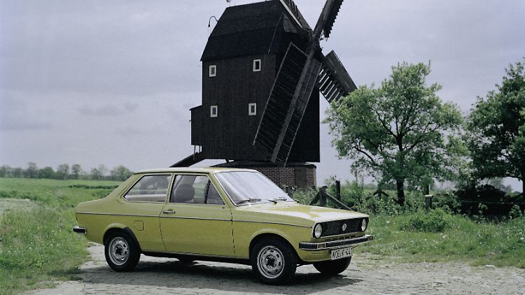 Kleinwagen mit großem Kofferraum. Der Derby startete 1977 als Stufenheckversion des Polo, konnte aber nicht an den Erfolg des Schräghecks anknüpfen.