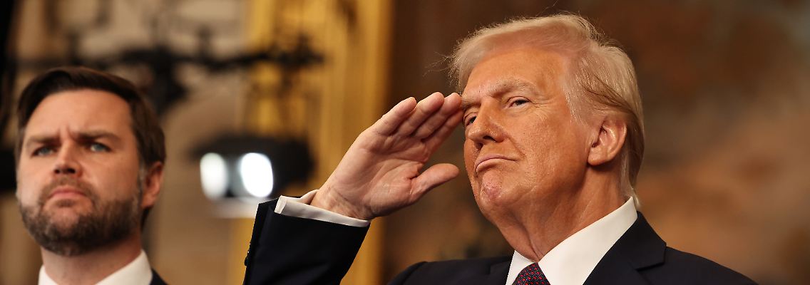 2025-01-20T232252Z_1510137443_MT1USATODAY25233170_RTRMADP_3_NEWS-INAUGURATION-DONALD-TRUMP-2025-PRESIDENTIAL-INAUGURATION.JPG