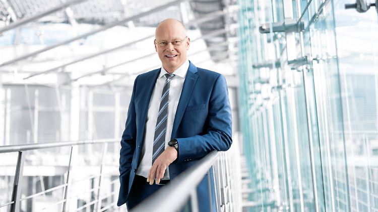 Thomas Böck ist seit Anfang 2024 Chef des Automatisierungsspezialisten Festo.