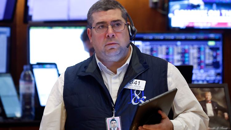 Steigende Marktzinsen drückten den Nasdaq.
