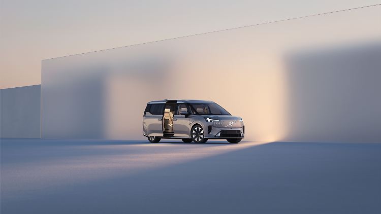 Auch Volvo bietet in China einen Van an.