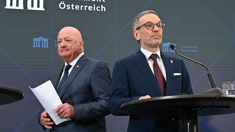 ÖVP-Leiter Christian Stocker und Herbert Kickl, Chef der FPÖ, verhandeln im Tagesverlauf wieder persönlich.