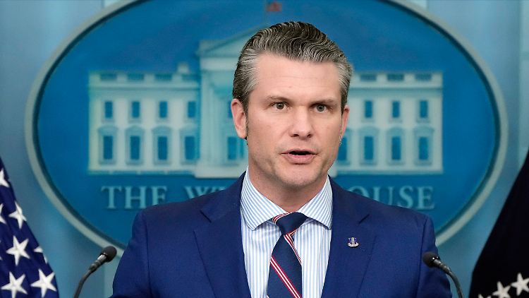 Hegseth kündigte an, "Klartext" reden zu wollen.