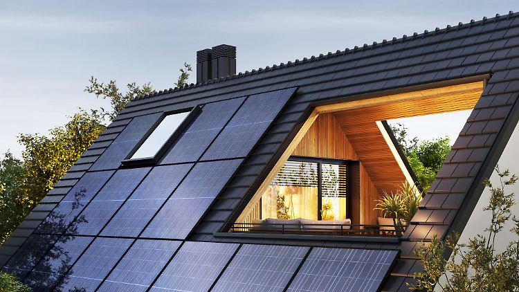 Ist die Dachfläche groß genug, um den eigenen Strombedarf mit einer Solaranlage  zu decken?