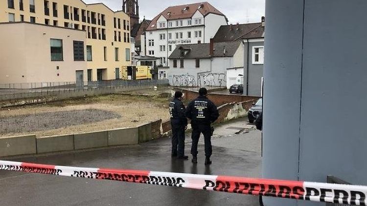 Die Ermittler suchen weiter nach Zeugen.