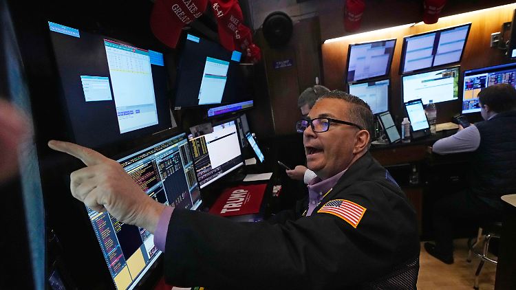 Zum Abend lässt die Wall Street ihre Tagestiefs hinter sich. 