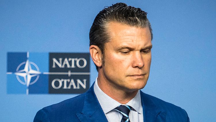 Hegseth bekräftigte Trumps Forderung nach einer NATO-Quote von fünf Prozent des Bruttoinlandsproduktes. 