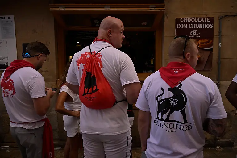 696d6eb4879aec9653bdb1bcbb302140