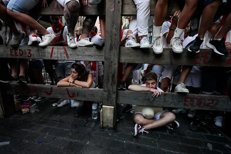 1e75b81a4cac3ae3a61e679e60477ca9