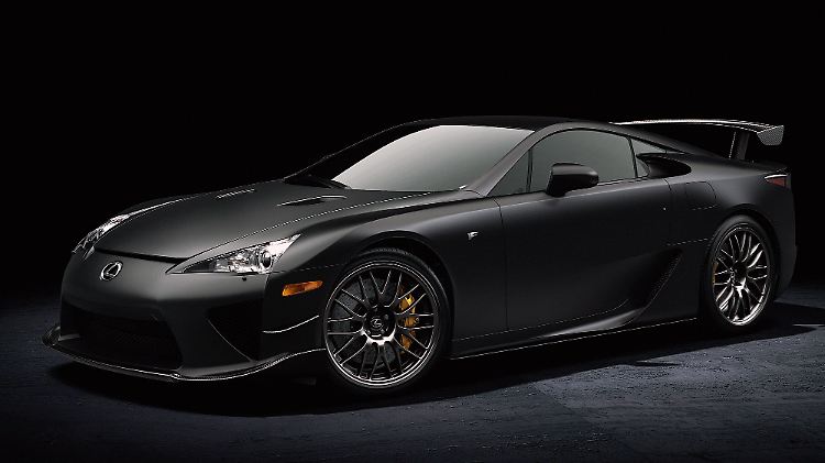 Großer Sport aus Japan: Der Lexus LFA im Nürburgring-Trim.