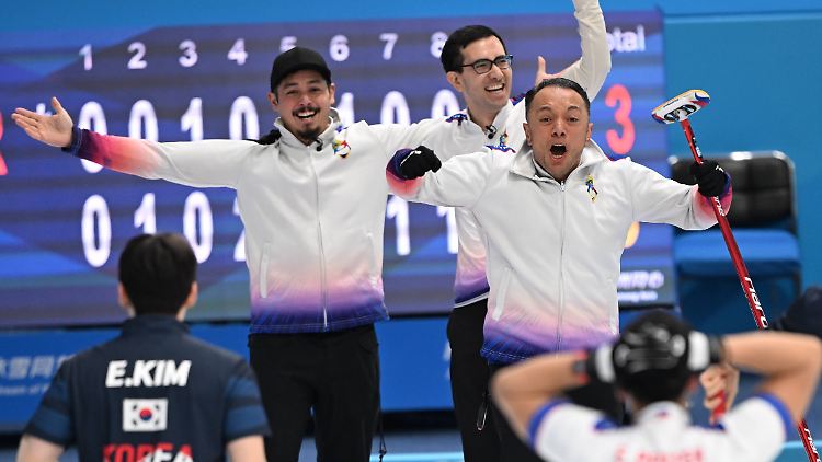 Das pure Curler-Glück: Die philippinische Nationalmannschaft holt Gold.