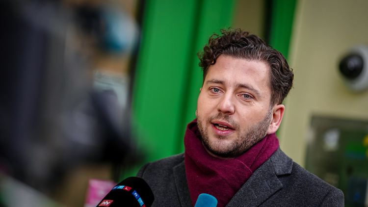 Banaszak ist seit November 2024 Bundesvorsitzender seiner Partei. 