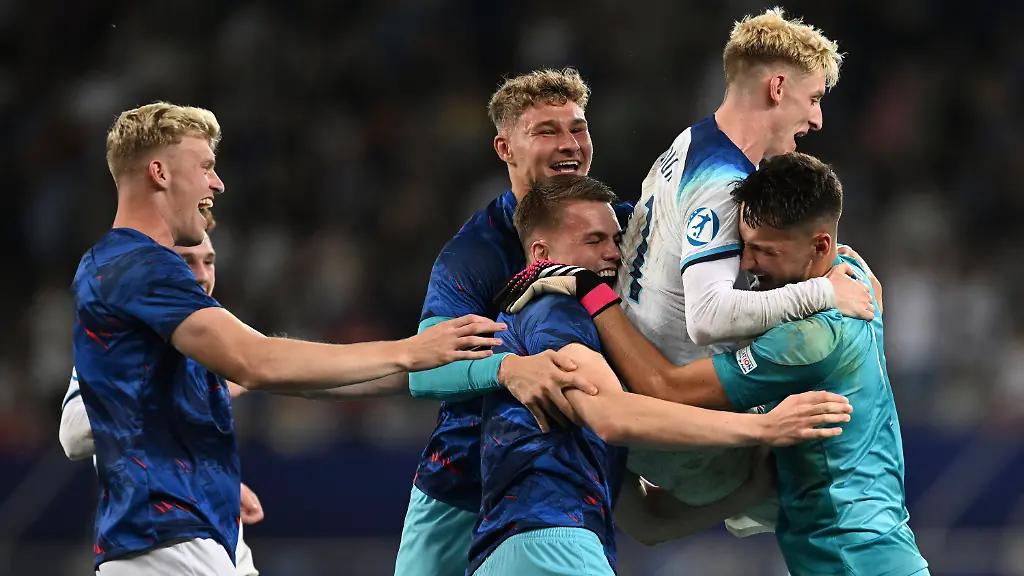 72a8e1d55354e02260c6662a5abf0695