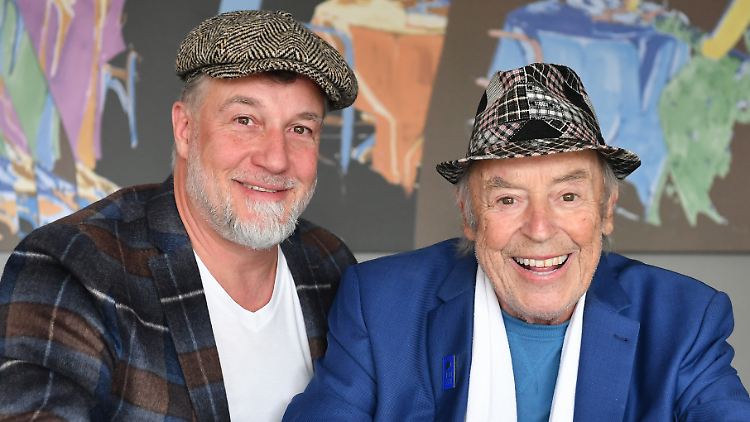 Marc Marshall (l.) ist wie sein verstorbener Vater Sänger.