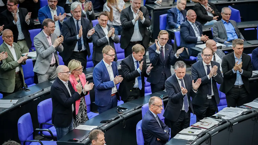 39f0efea8576a473d685425c950f232d