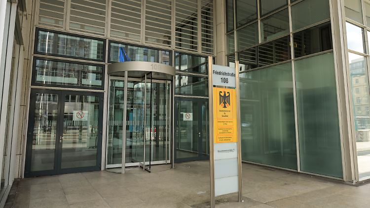 Allein beim Bundesgesundheitsministerium gab es in der aktuellen Legislaturperiode über 50 Verbeamtungen ohne vorherige Probezeit. 
