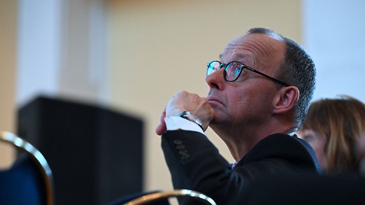 Betteln um einen Platz am Verhandlungstisch ist keine gute Strategie, meint Unionskanzlerkandidat Merz.