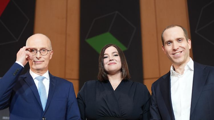 Zur Wahl stehen Peter Tschentscher von der SPD, Katharina Fegebank von den Grünen und CDU-Politiker Dennis Thering.