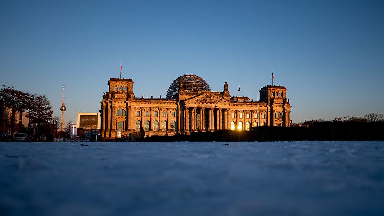 Was bringt die vorgezogene Winterwahl dem Deutschen Bundestag? Leicht wird die Regierungsbildung voraussichtlich nicht.
