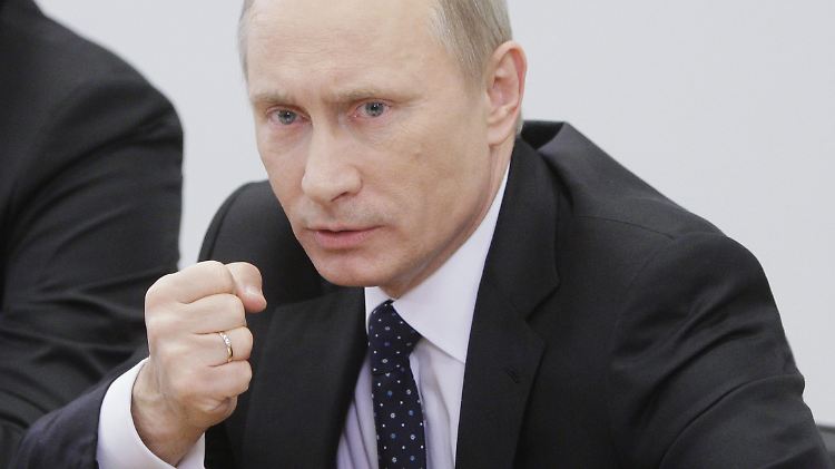 Zentriert die Macht: Wladimir Putin.