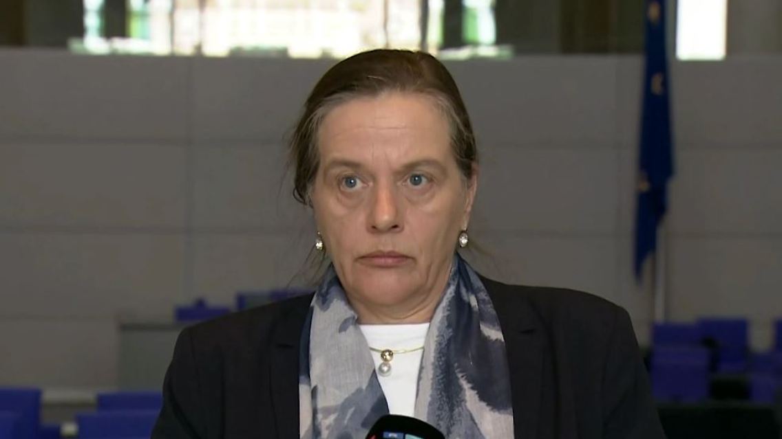 Wahlleiterin.JPG