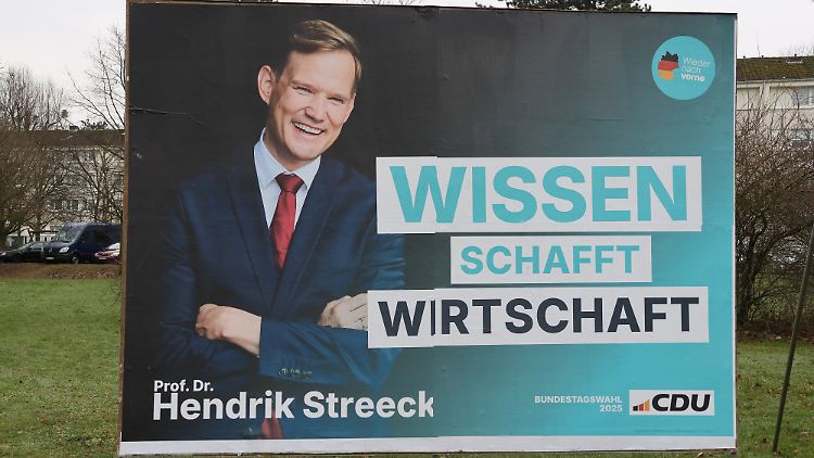 Der in der Corona-Pandemie bekannt gewordene Virologe Hendrik Streeck setzte sich in Bonn als Direktkandidat der CDU durch.