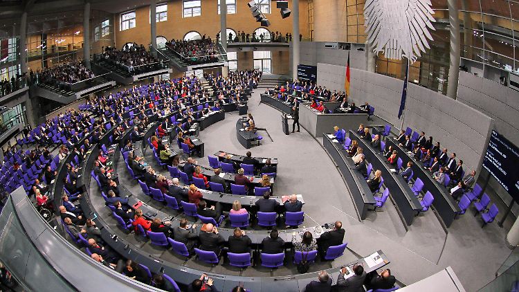 Bis zum 24. März kann die alte Regierung noch über die Schuldenbremse entscheiden.