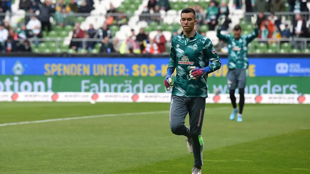 Werders-Nachwuchs-Torwart-Mio-Backhaus-wird-in-die-Niederlande-verliehen