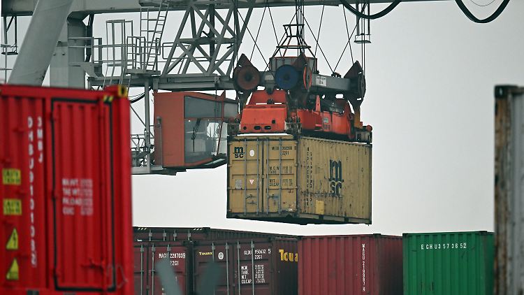 Die deutsche Wirtschaft befindet sich in einer tiefen Krise. 