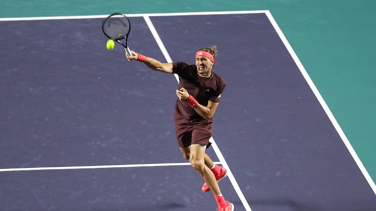 Zverev ist zurück auf dem Hartplatz.