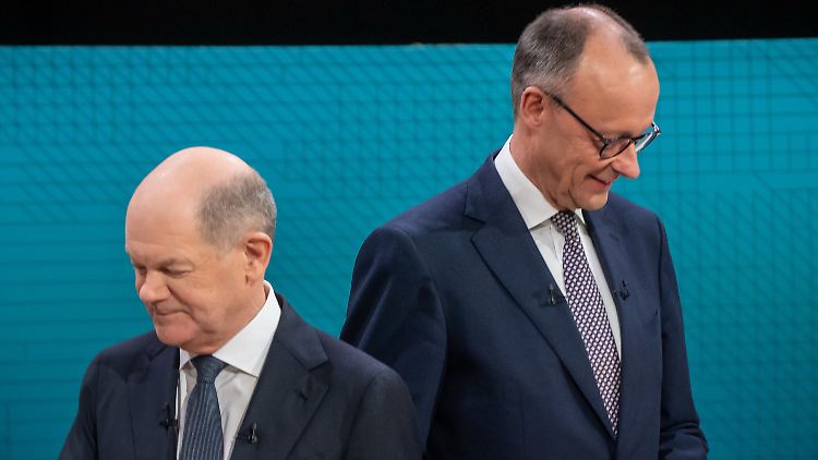 Olaf Scholz (links) macht im Kanzleramt wahrscheinlich bald Platz für Friedrich Merz.