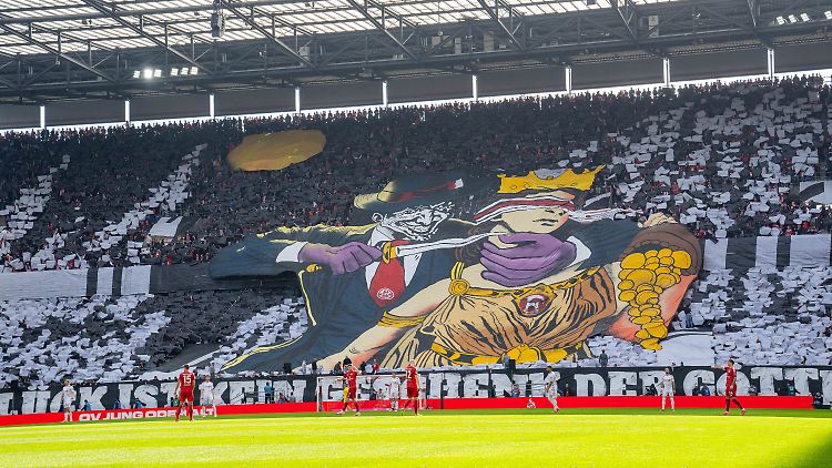 Die Kölner Fan-Choreo löste Riesenwirbel aus.